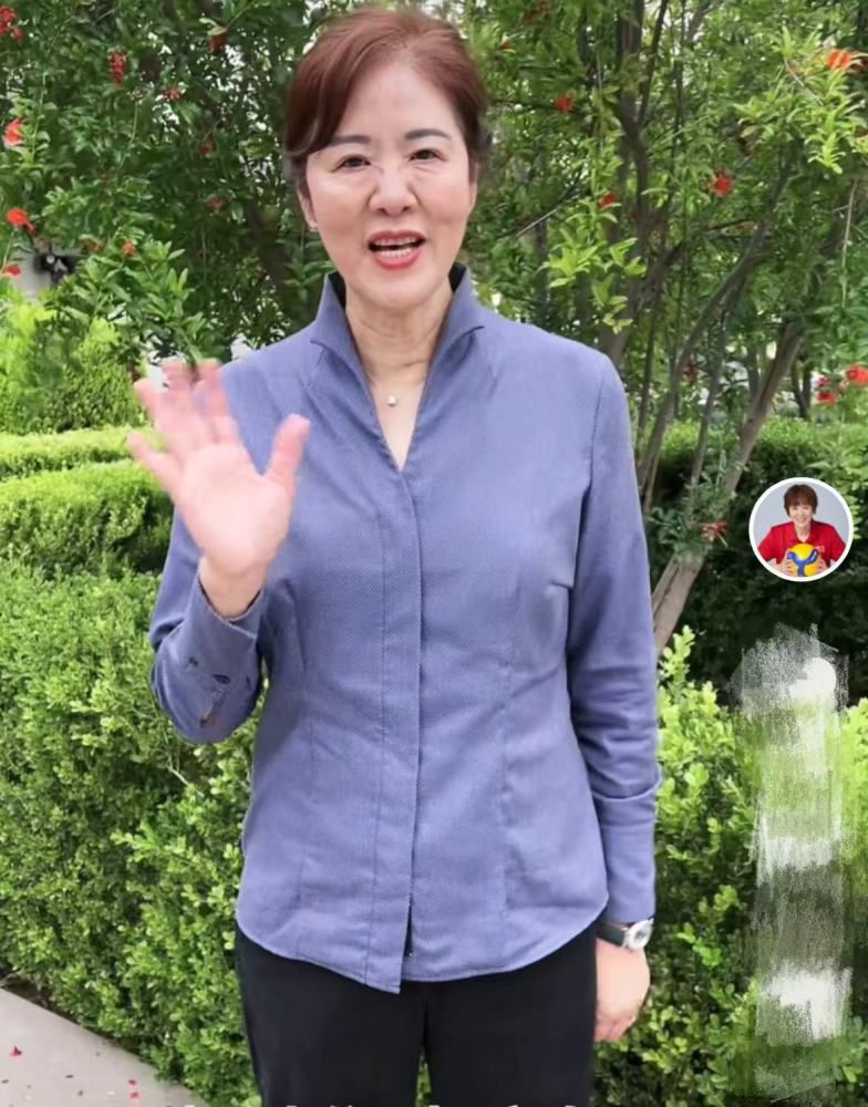 年轻朋友妈妈2020